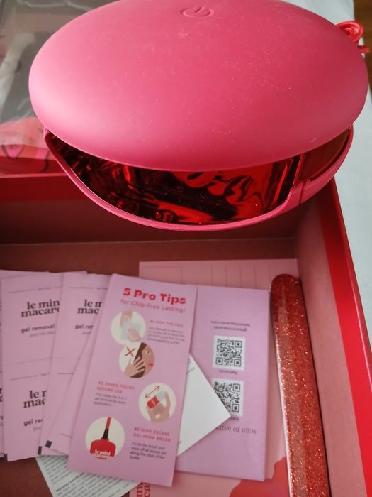 Kit penyru manichiura semipermanenta acasa