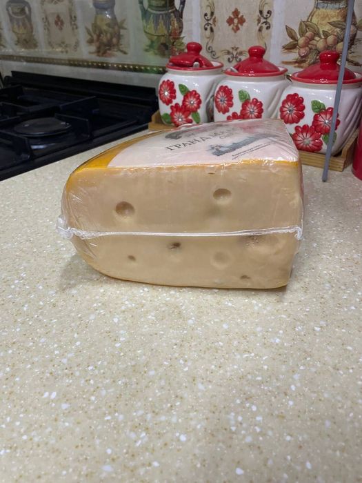 Сыр Гранд Маасдам Брест-Литовский