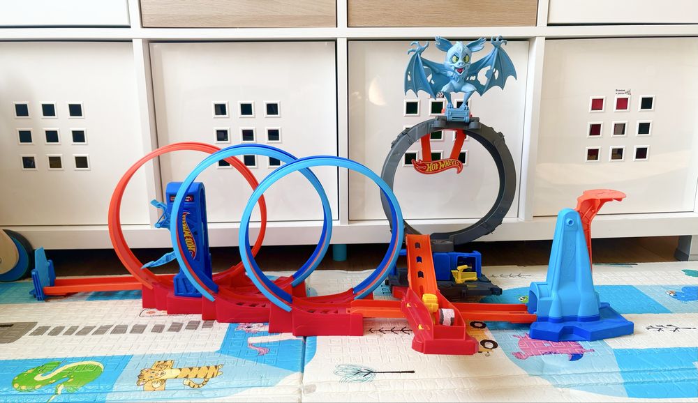 Писта Hot Wheels