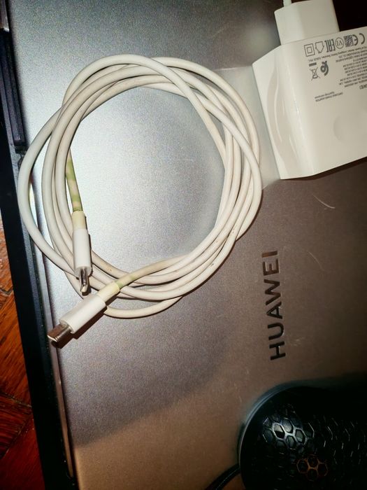 Laptop Huawei mate book 15