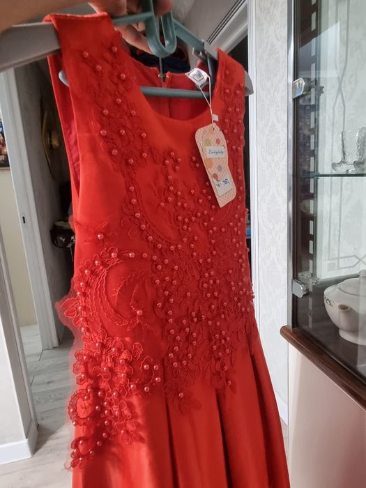 Платье для девочки от 8до 11лет