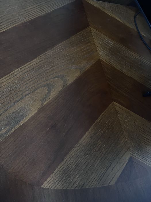 Продам стол б/у в хорошем состочнии