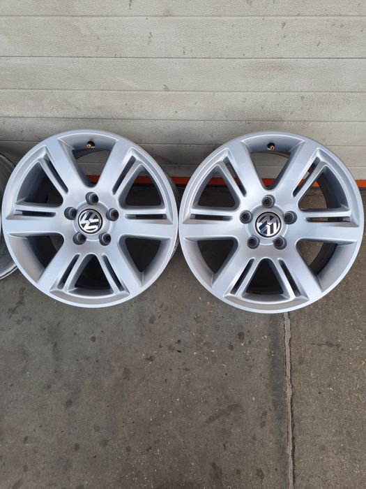 Оригинални джанти за ФОЛКСВАГЕН VW T6 T5 AMAROK TOUAREG R17 5x120 ET49 8J