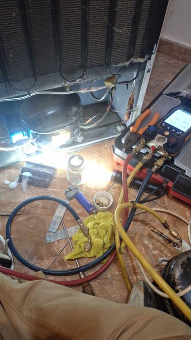 Frigotehnist, reparatii FRIGIDERE la domiciliu ! SE LUCREAZĂ SI IN WEEKEND