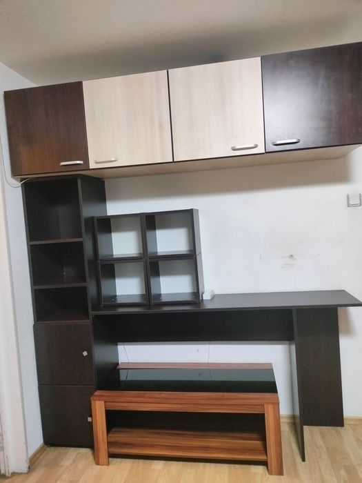 Închiriez apartament