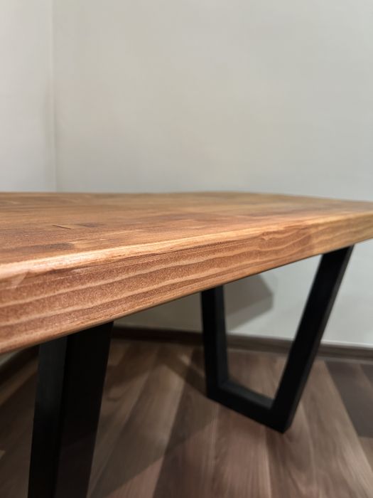 Măsuță de cafea din lemn masiv