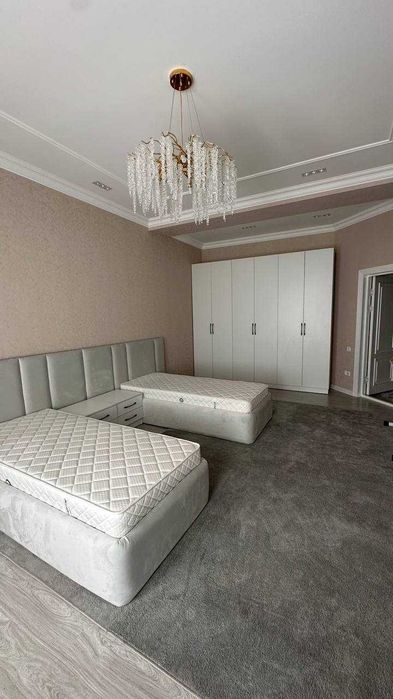 Срочно продается евро квартира 4/7/7/ Шайхантахурский р/  Жангох