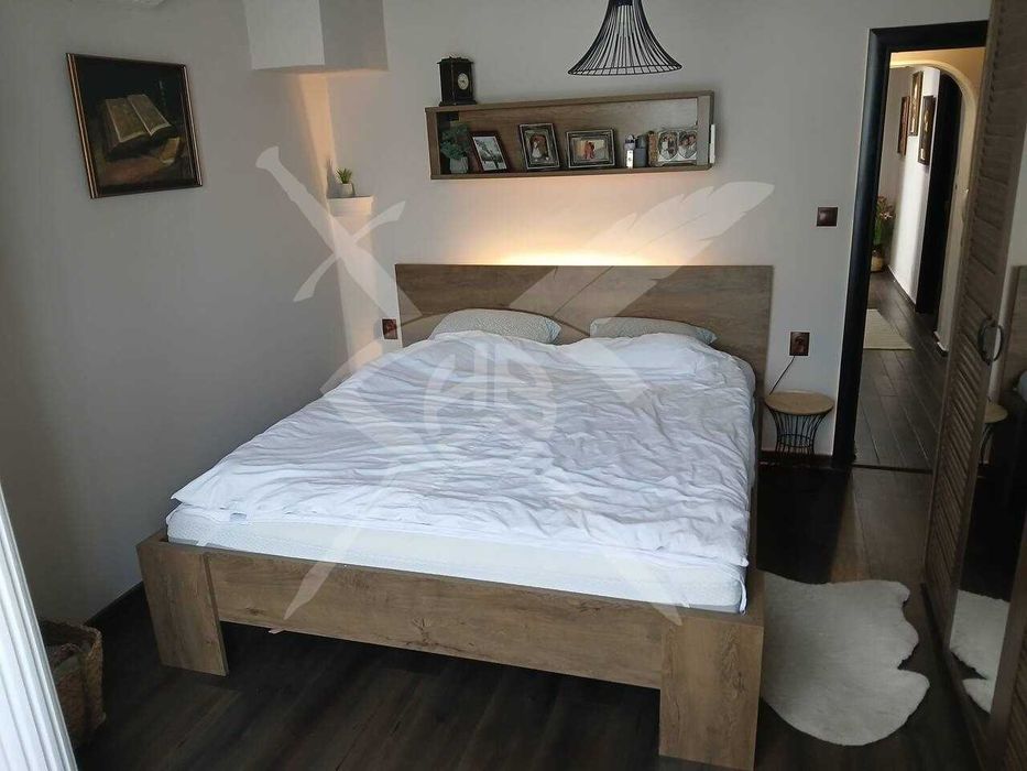 Продава се Многостаен апартамент в Бургас, Меден рудник - зона А - 90 кв.м за 2112 €/кв.м - Снимка #2