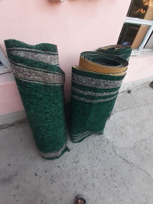 Продаються ковры