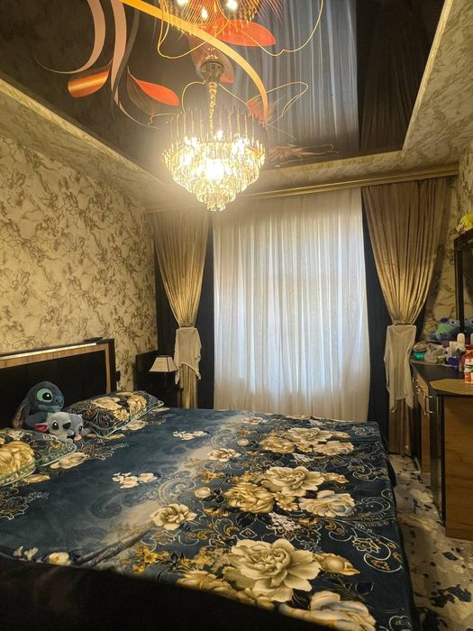 Dom sotiladi 1 xona 2 xona