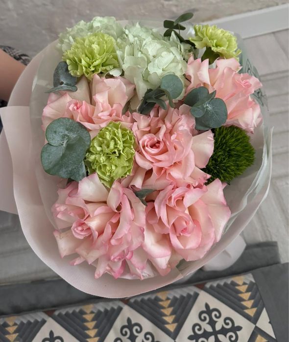 Цветы свежие 8 тысячи