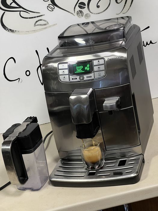 Кафемашина кафе автомат Saeco intelia evo Latte+ с гаранция