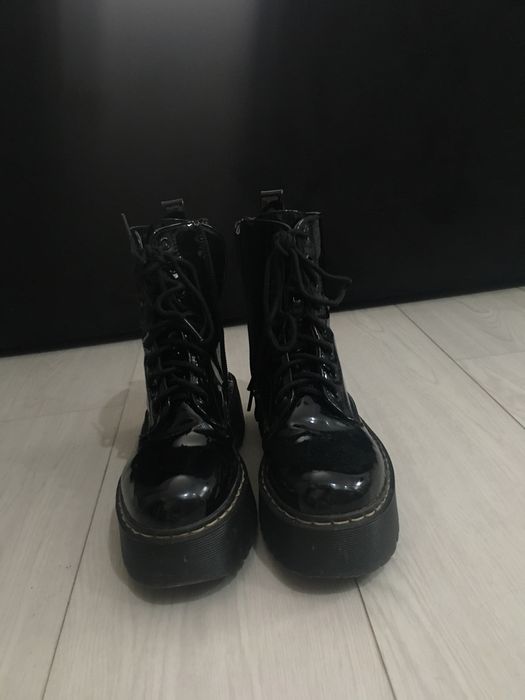 Botine, marimea 36