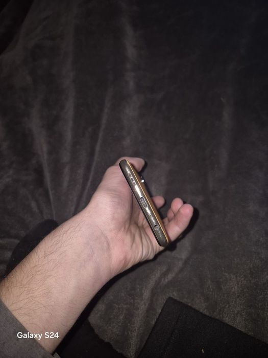 Продам oppo reno 8t