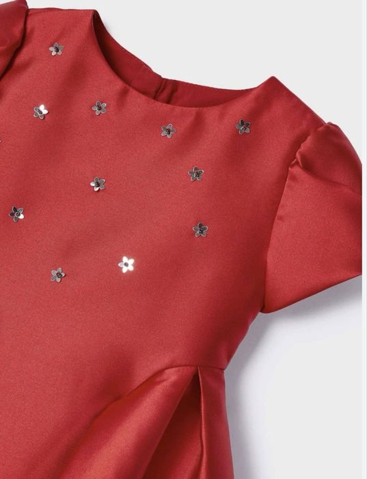 Рокля Mayoral. Размер 5 г.