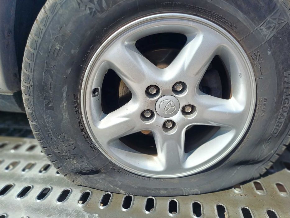 Тойота Рав 4 2.0D 116к.с. 2003г.