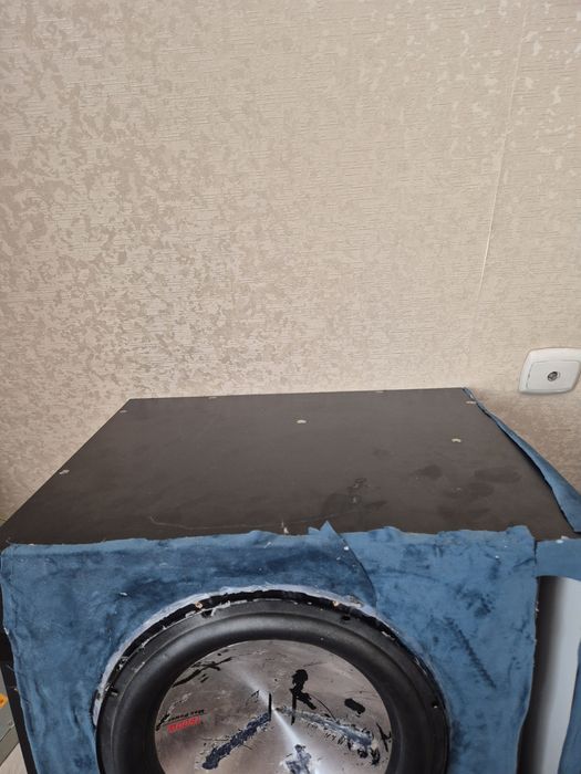 Продам короб под 12