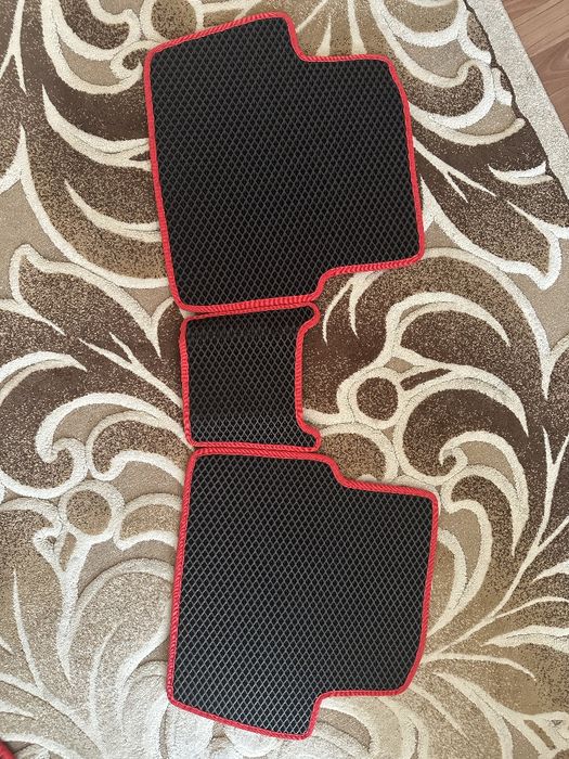 Автомобильные полики Evakor на Спарк