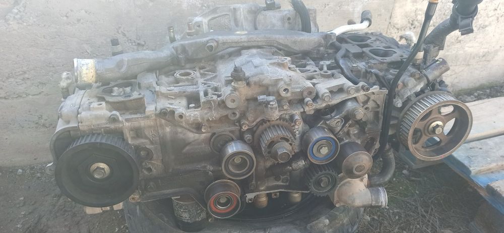 Субару форестер 2.5 простой мотор