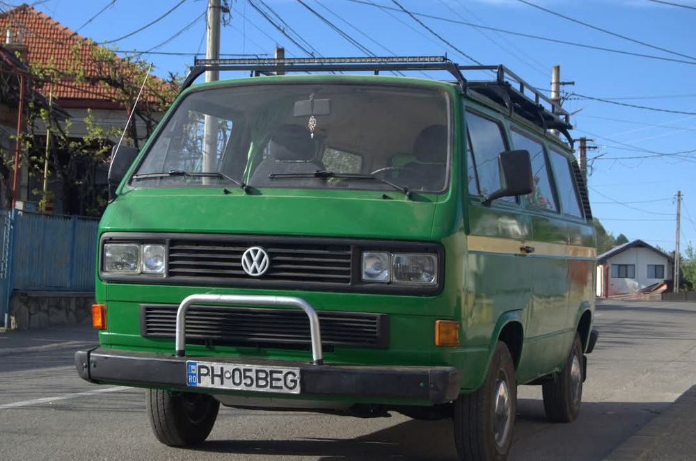 VOLKSWAGEN Transporter