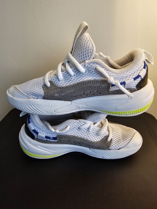 Adidasi puma marimea 32