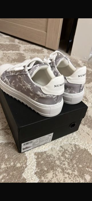 кроссовки Numeris новые