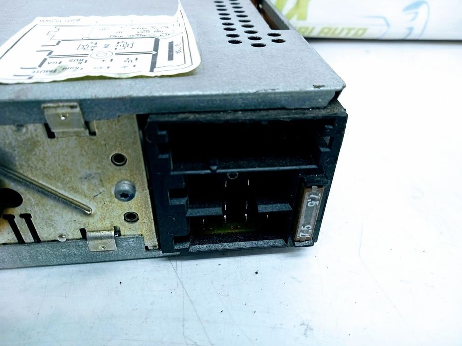 Radio casetofon 6x0035152b Volkswagen VW Polo 4 9N  [din 2001 pana  2005]