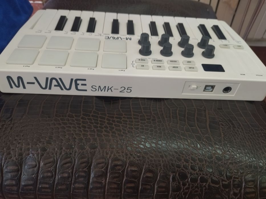 Миди клавиатура m-vave smk25