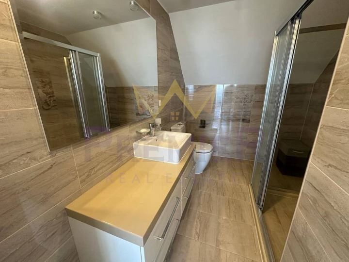 Продава се Мезонет в Поморие - 280 кв.м за 815 €/кв.м - Снимка #8