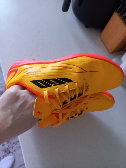 Ghete  pentru fotbal,Nr.36