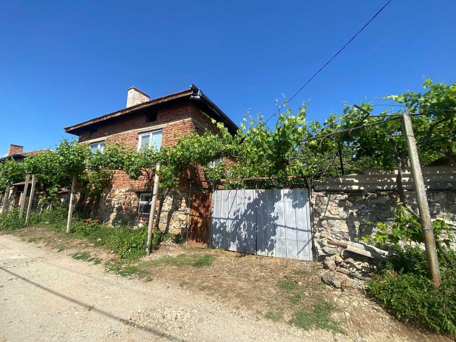 Къща в село Стоб, Кюстендилска област