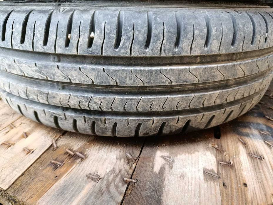 Летни гуми с джанти  VW UP,SKODA CITIGO,SEAT Mii  4х100 - 14 цола 165 70 14.