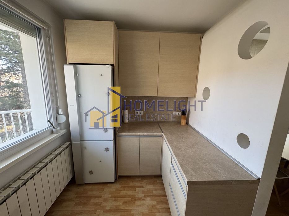 Тристаен апартамент в кв. Витоша