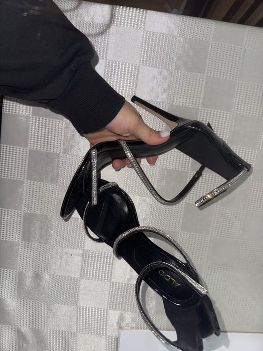 Боссоножки блестящие