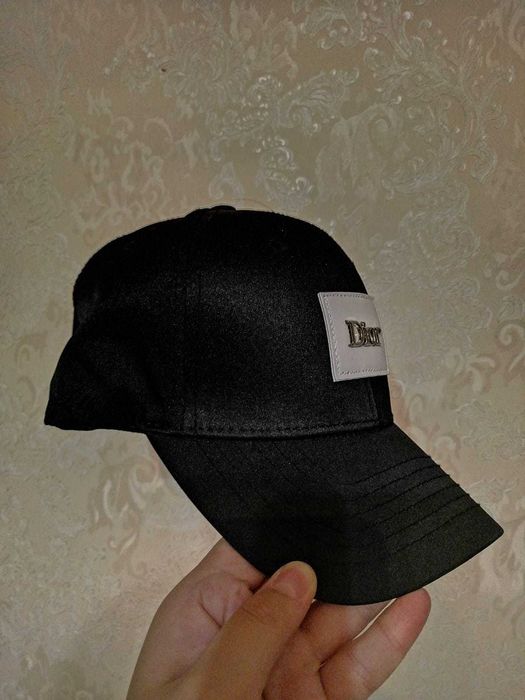 Кепка черная новая