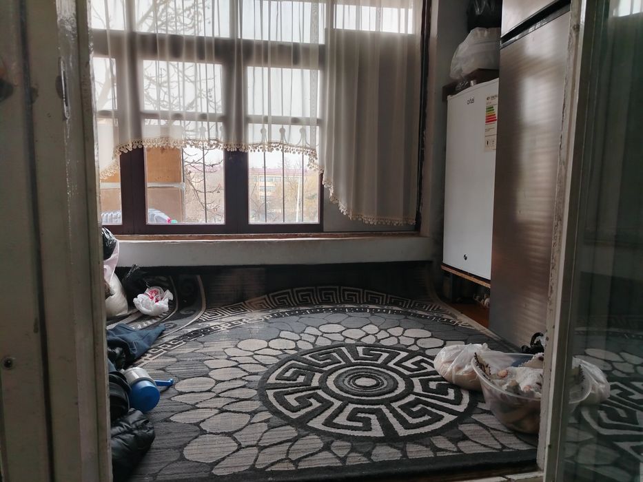 3 xonali uy srochno sotiladi