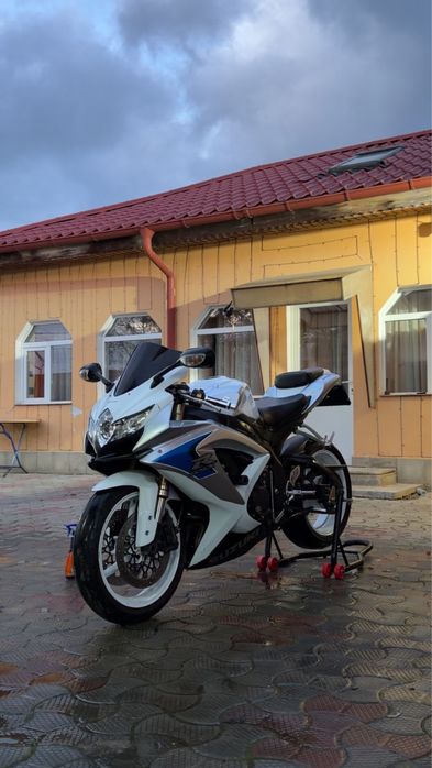 Suzuki Gsx-r 600 k8 A2