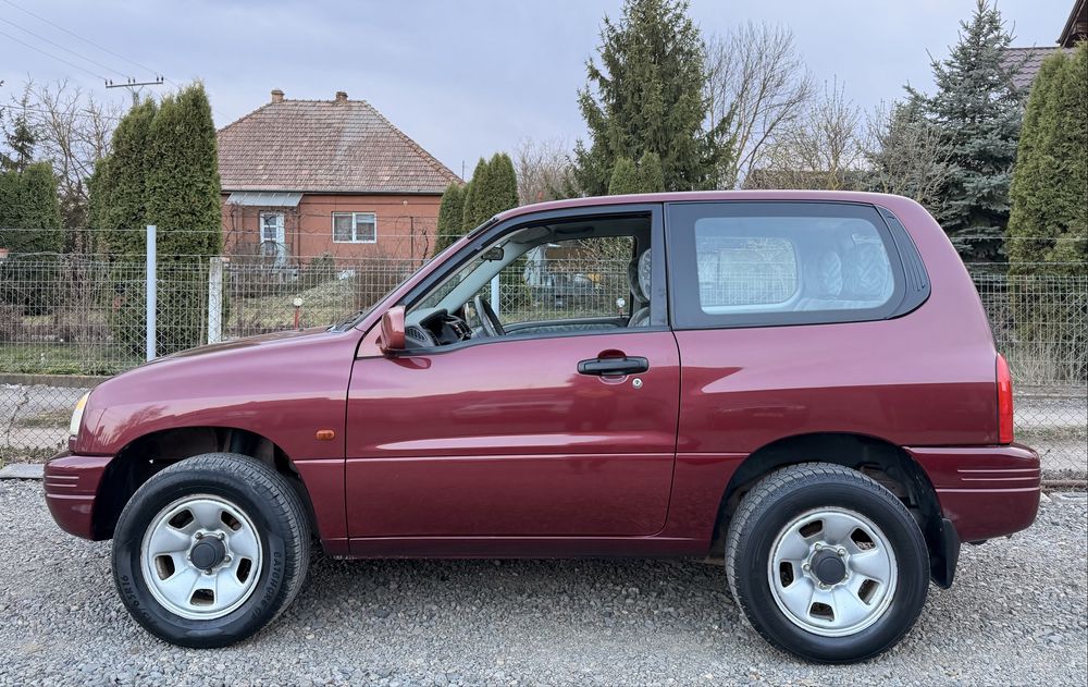 Suzuki  Grand Vitara 2.0i 128CP 4x4 Mic\Mare