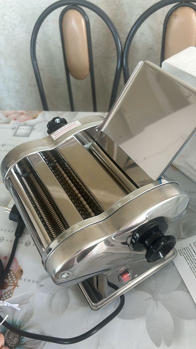 Лапшарезка тестораскатка