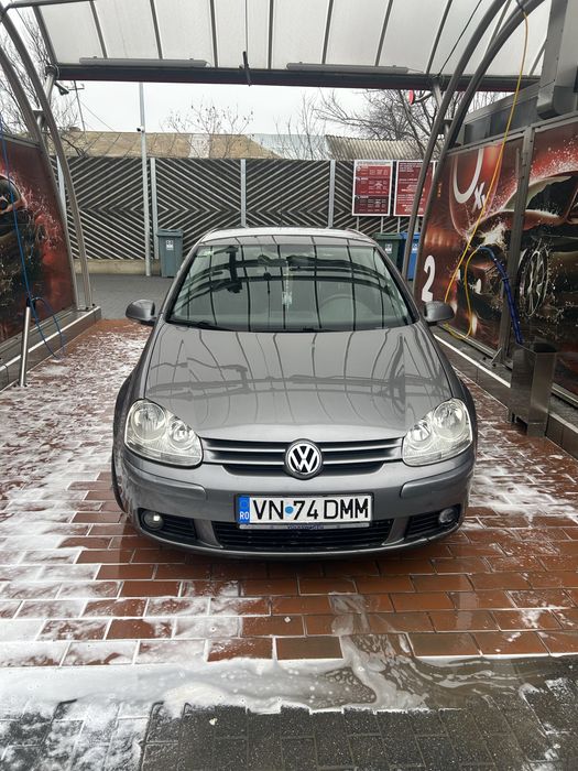 Volkswagen golf 5