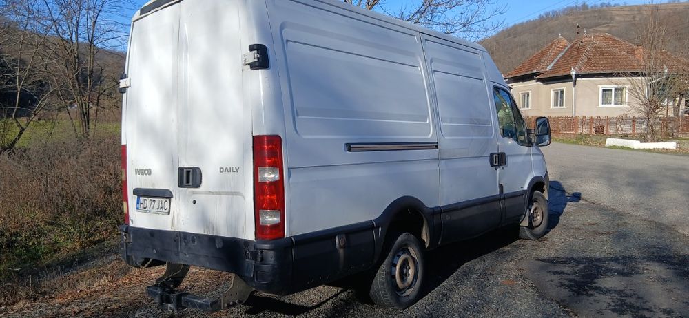 Vând sau schimb iveco Dayli 2.3 HPI din decembrie 2008  EURO 4
