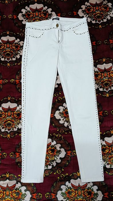 Белые джинсы от Morgan