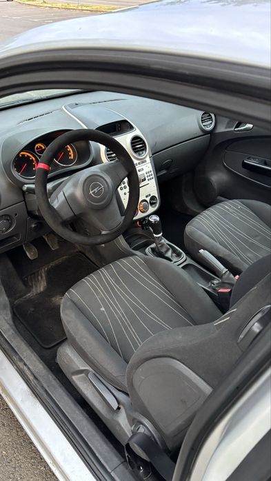 Vand opel corsa 1.2 2009