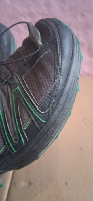 Adidași Salomon gore-tex mărimea 44⅔