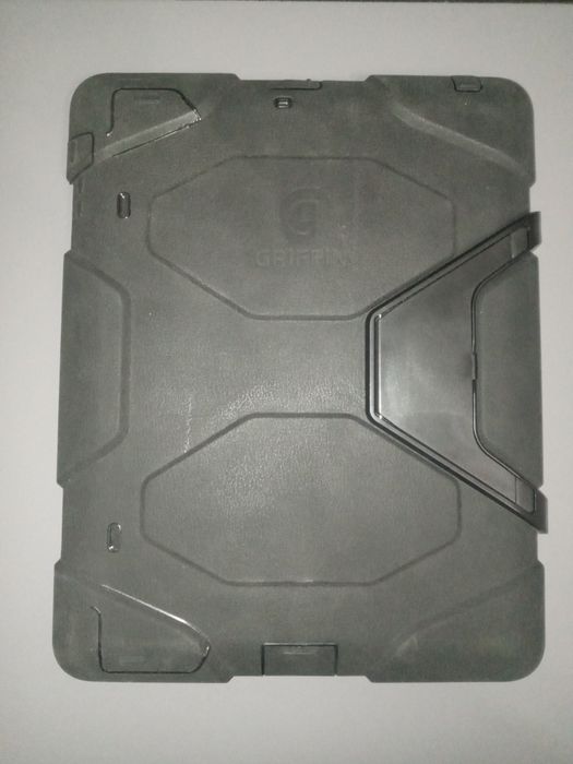 Антивандальный кейс Griffin для iPad 2th, 3th + gen