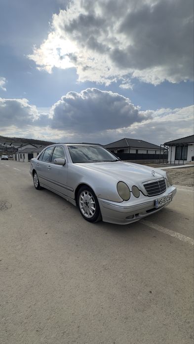 Mercedes-Benz E Class, 2001