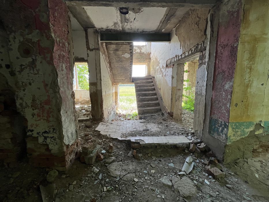 Разбор! Продается здание клуба под разбор!!!