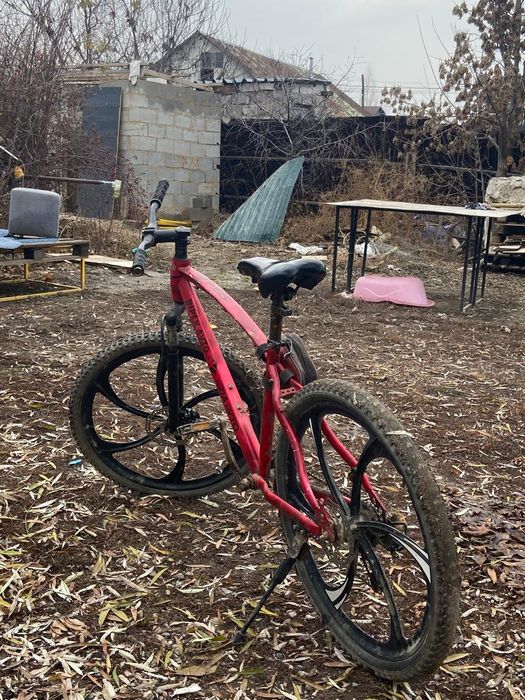 2 Велосипед 40 000 тг