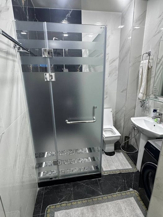 Продаётся квартира срочно Шайхонтохурском районе Ц15 метро гафур Гулом