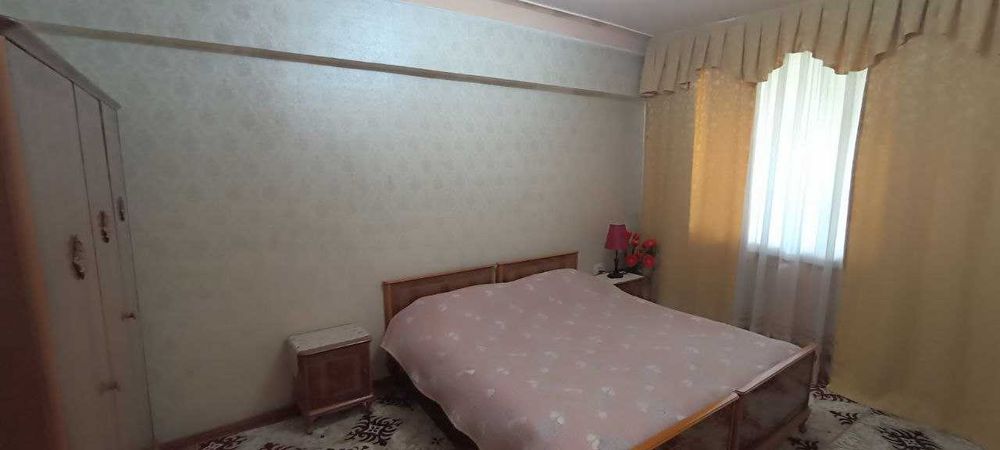 Срочно на Ц-6, 3/3/4, рядом школа №9, с мебелью